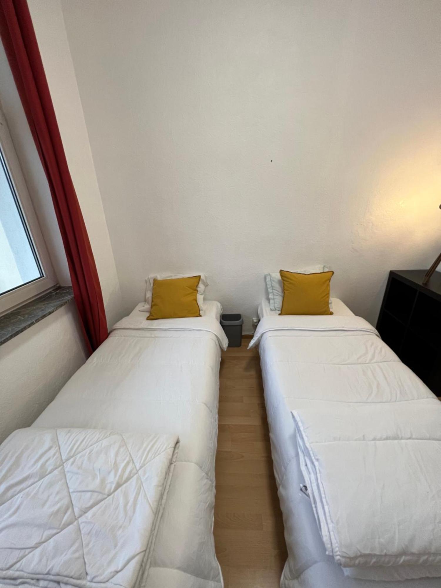 Etterbeek Youth Hostel ブリュッセル エクステリア 写真