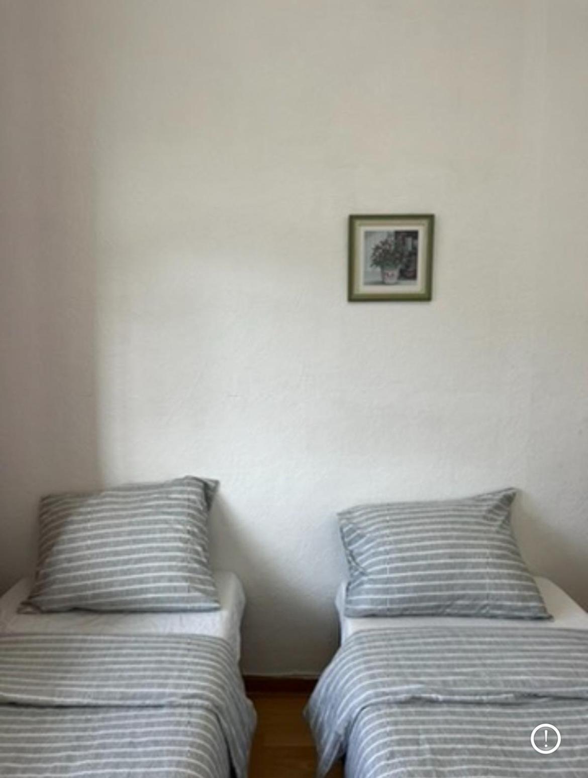 Etterbeek Youth Hostel ブリュッセル エクステリア 写真