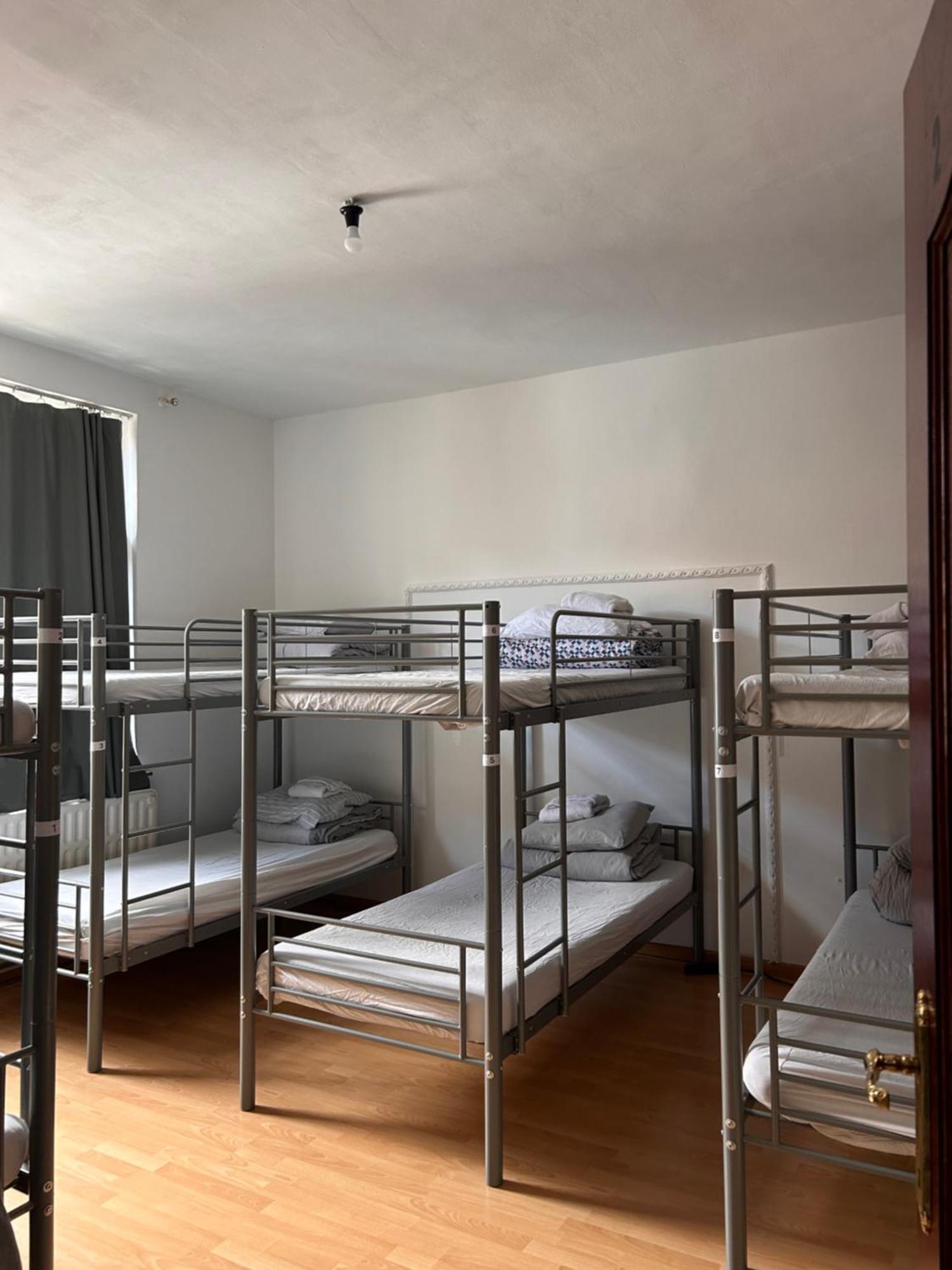 Etterbeek Youth Hostel ブリュッセル エクステリア 写真